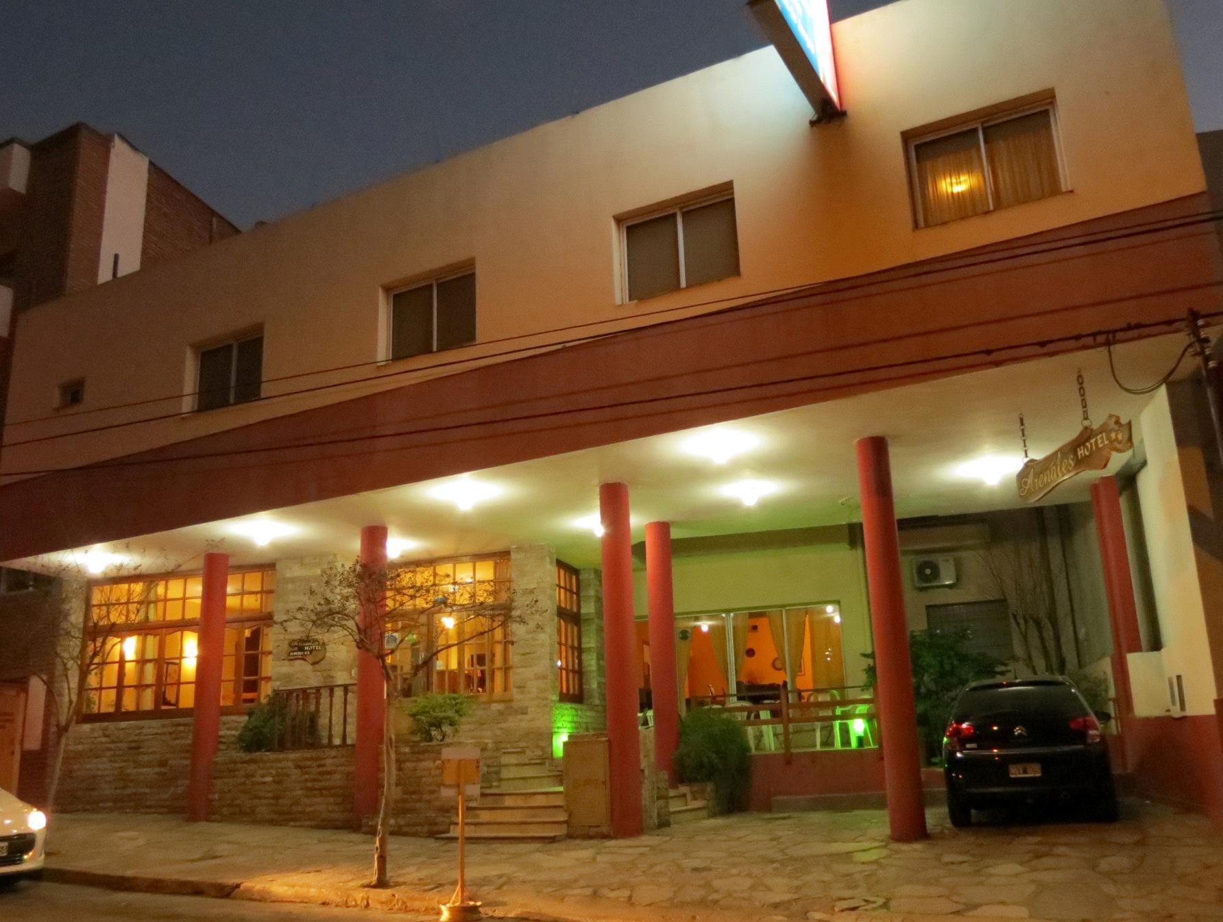 Hotel Arenales Villa Carlos Paz Buitenkant foto